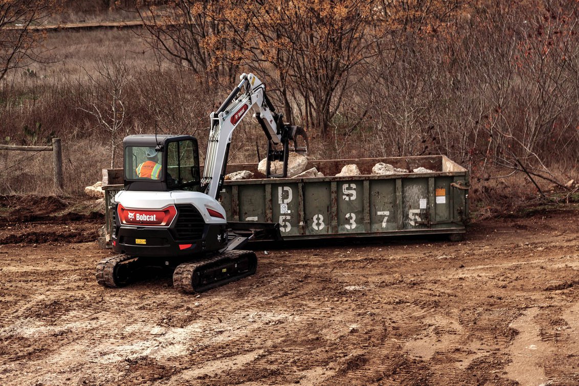 Bobcat E42 - undercarriage detail