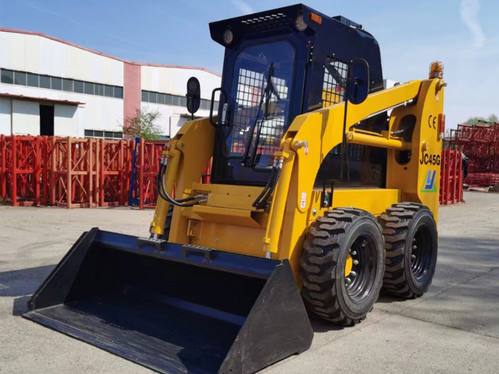 JC45 Skid Steer - front view