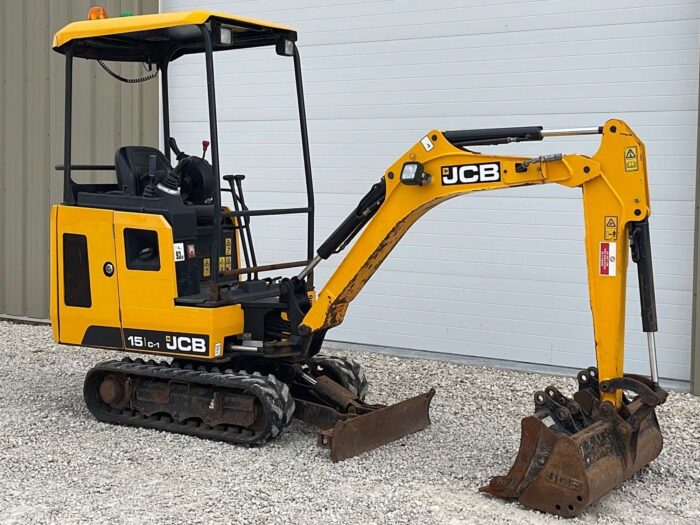 2018 JCB 15C-1 Mini Excavator - front view