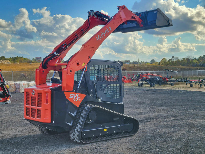 Kubota SVL97-2 - frame and coupler detail