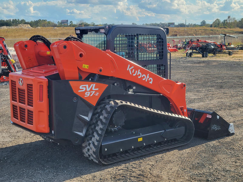 Kubota SVL97-2 - side view