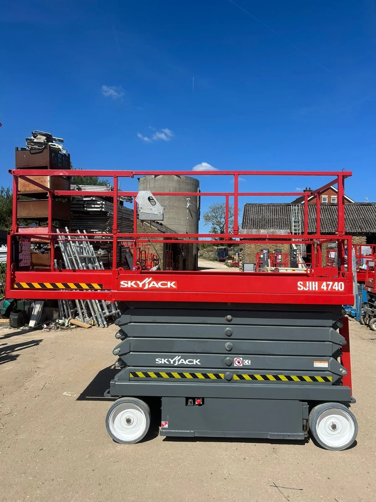 14m Skyjack SJ4740 Electric Scissor Lift Access Platform MEWP (Genie, JLG, JCB) - three-quarter view