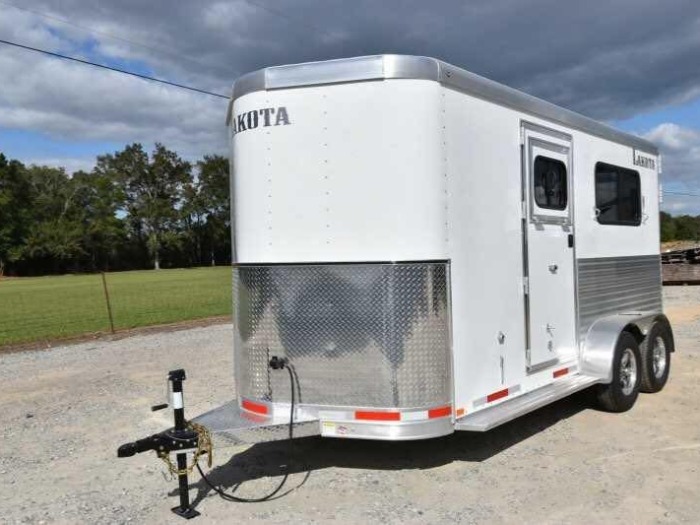 2018 Lakota 2HBPST 2 Horse Trailer