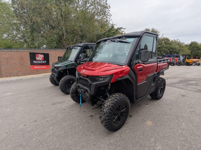 CFMOTO UFORCE U10 Pro - front view