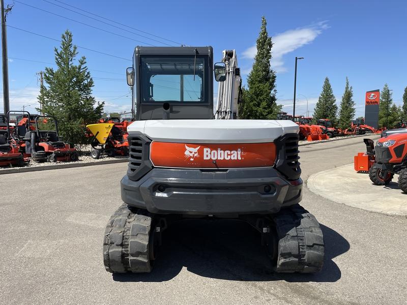 Bobcat E85 - undercarriage detail